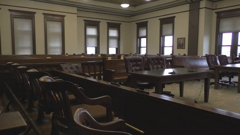Officer Richard Johnson’s jury trial will begin at 10 a.m. at Richmond Circuit Court.