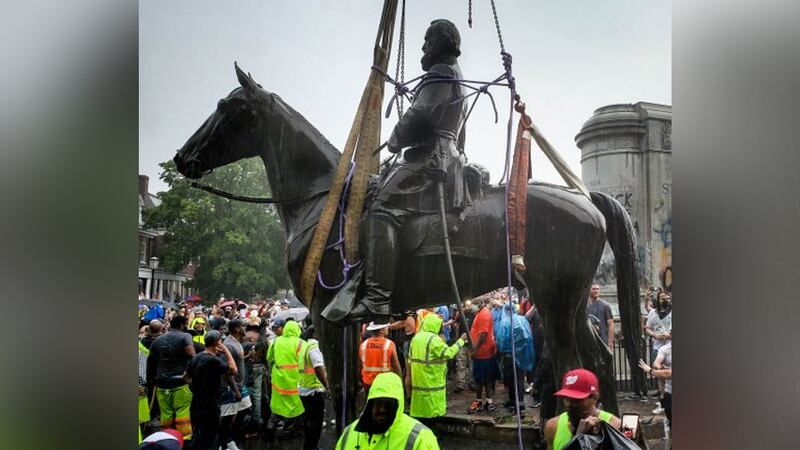 Stonewall Jackson Monument being removed.