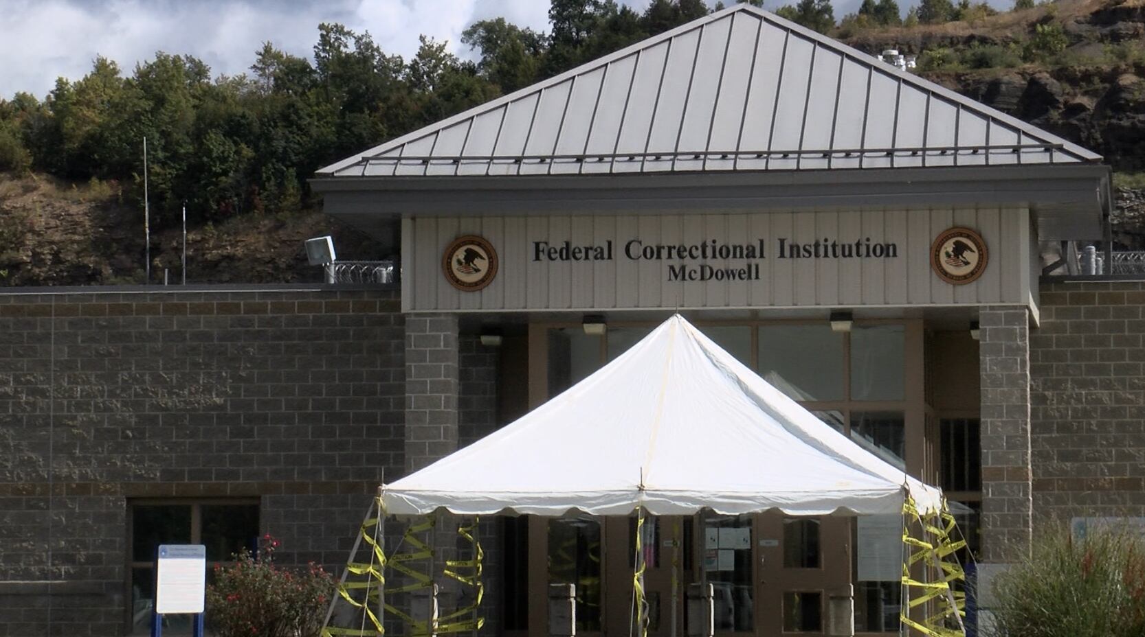 11 people charged in crime ring involving drones delivering contraband to a federal prison - Vimarsana News
